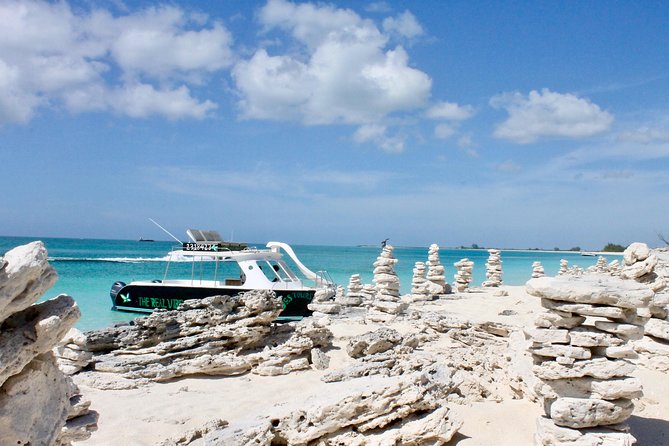 Full Day Beach BBQ Lunch & Snorkeling Excursion in Grace Bay - The Catamaran Comfort: Shade, Sun, and Water-Play Toys