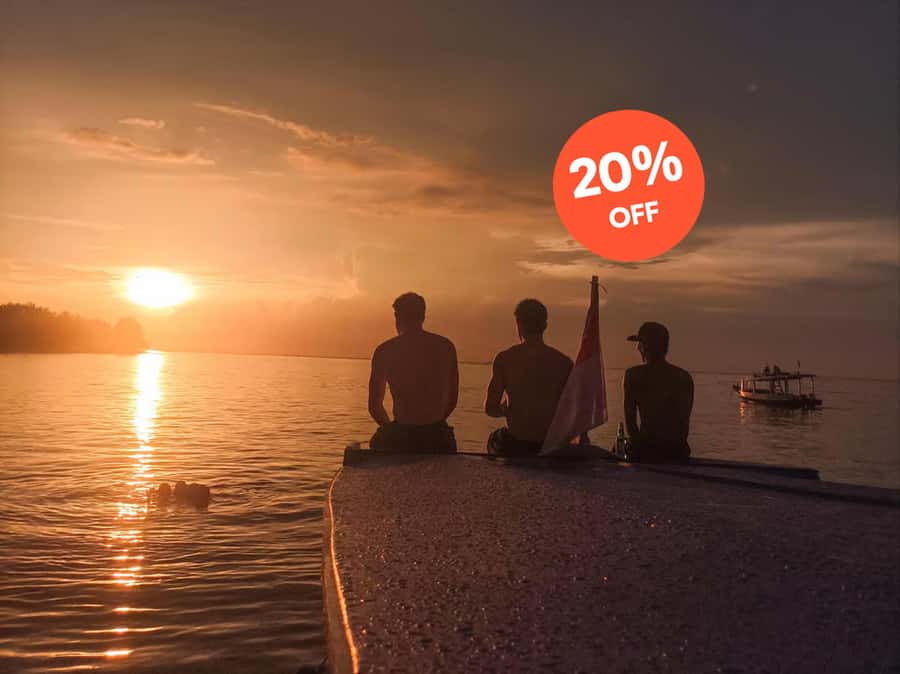 Gili Trawangan: Gili Islands Sunset Boat Tour and Snorkeling - Key moments worth your attention