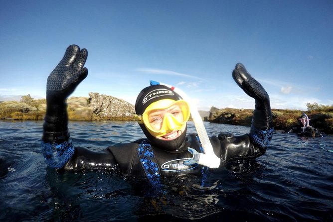 Golden Circle & Snorkeling in Silfra From Reykjavík with Free Photos - Haukadalur geothermal field (Geysir area): steam, timing, and expectations