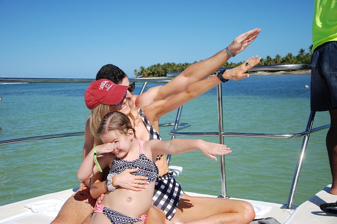 Great Snorkeling Cruise with Sharks & Stingray Encounter and Natural Pool - Double-Decker Catamaran Time: Live Music, Views, and an Open Bar