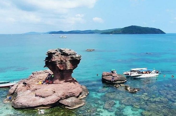Half-day Snorkeling Experience in Phu Quoc Island - May Rut Island Optional Stop: Swimming and a Bathroom Break