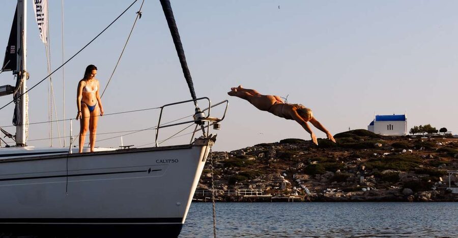 Heraklion: Dia Island Sailing Cruise with Snorkeling - Stand-Up Paddleboarding in North-Crete Waters