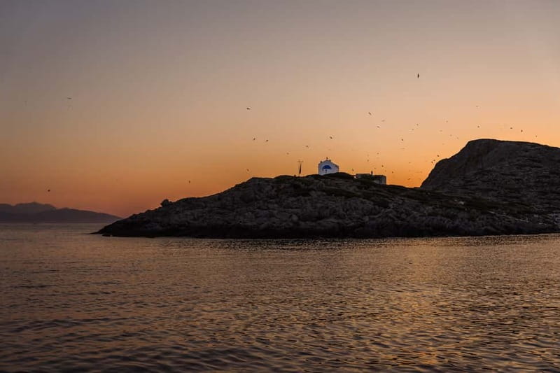 Heraklion: Sunset Sailing Cruise Dia Island with Snorkeling - Paddleboarding: a calmer way to explore than swimming alone