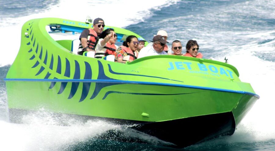 Hersonissos: Jet Boat Tour with Snorkeling - The guides and crew vibe: why people remember the names