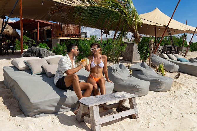Hidden Cenote Swim: Snorkeling, Sea Turtles and Beachside Lunch - Stop 2 Akumal Beach: snorkel with sea turtles the hands-on way