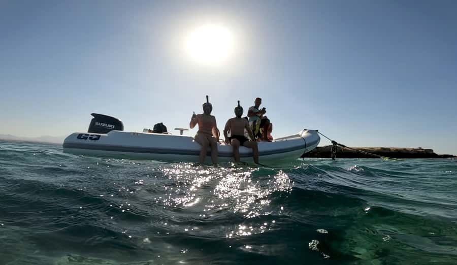 Hurghada: 3-Island Speedboat, Dolphin Watching & Snorkeling - Giftun Island: snorkeling first, then the dolphin hunt