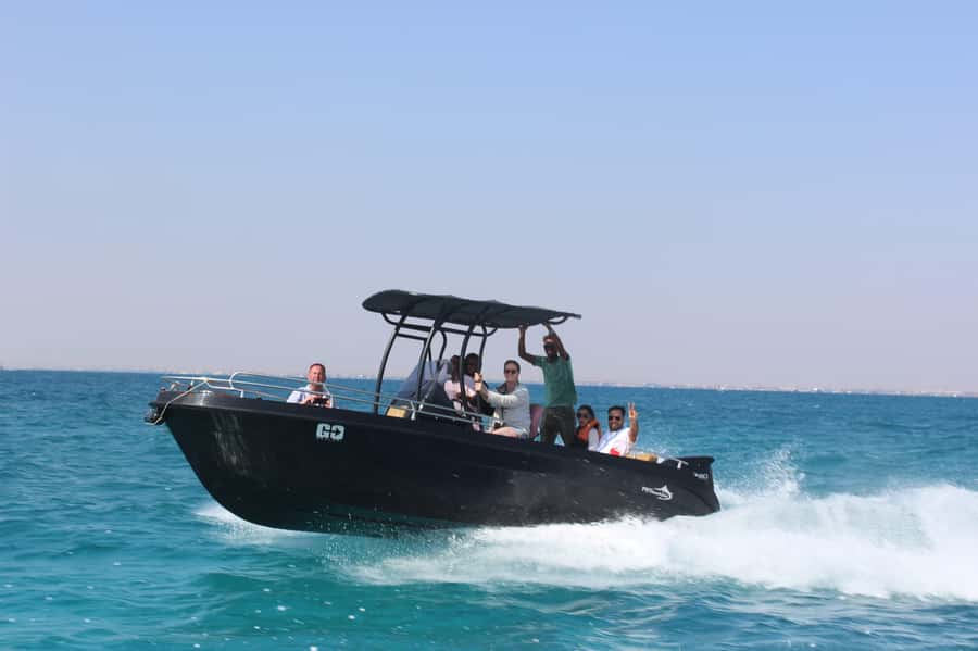Hurghada: 6 Islands Tour with Dolphin Watching & Snorkelling - Price and value around $51: what you’re truly paying for