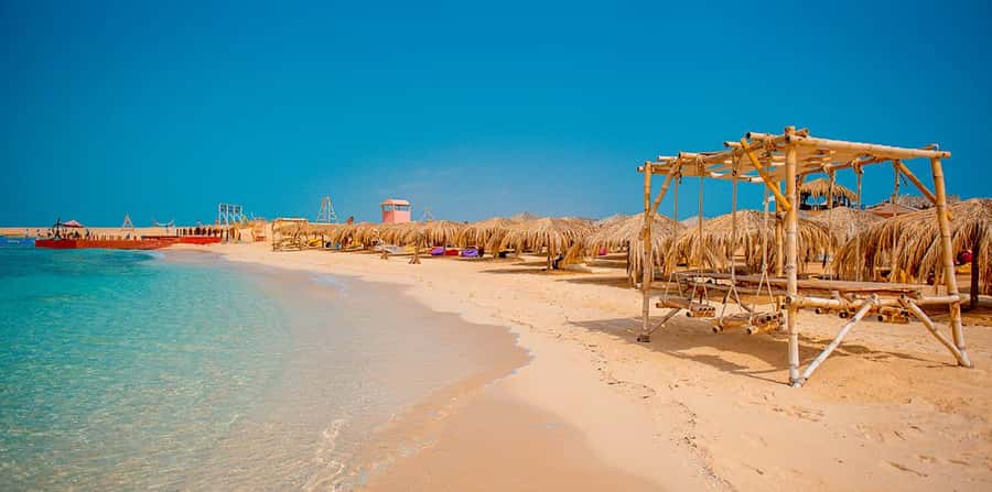 Hurghada: Hula Hula Cruise with Lunch, Massage, & Snorkeling - Snorkeling With a Guide: What You’re Actually Buying