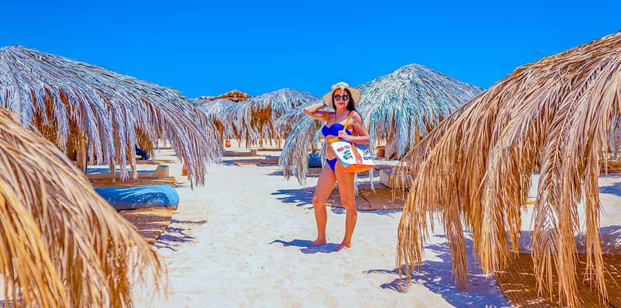 Hurghada: Paradise Island Yacht Cruise, Lunch & Snorkeling - Price and value: does $24 make sense?