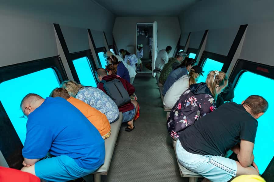 Hurghada: Semi-Submarine Boat Tour w/ Snorkeling & Transfer - Why a Semi-Submarine Works So Well in Hurghada