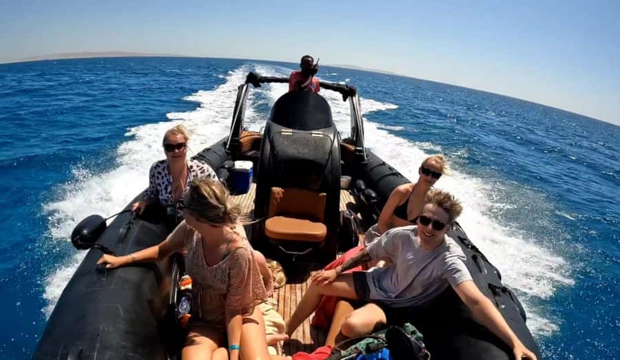Hurghada: White Island Speedboat Tour, Snorkeling, & Lunch - Giftun Islands National Park: two guided snorkeling stops
