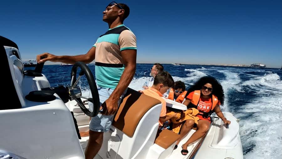 Hurghada: White Island Speedboat Tour, Snorkeling, & Lunch - Pickup, timing, and the passport copy you’ll need