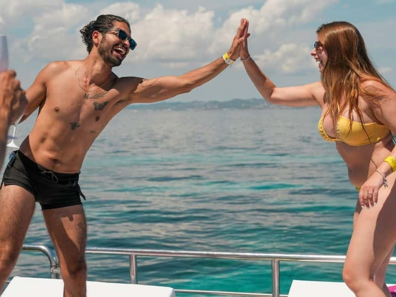 Ibiza: Formentera Full-Day Boat Tour with Lunch & Snorkeling - Getting From Ibiza to Formentera: Figueretas to La Savina