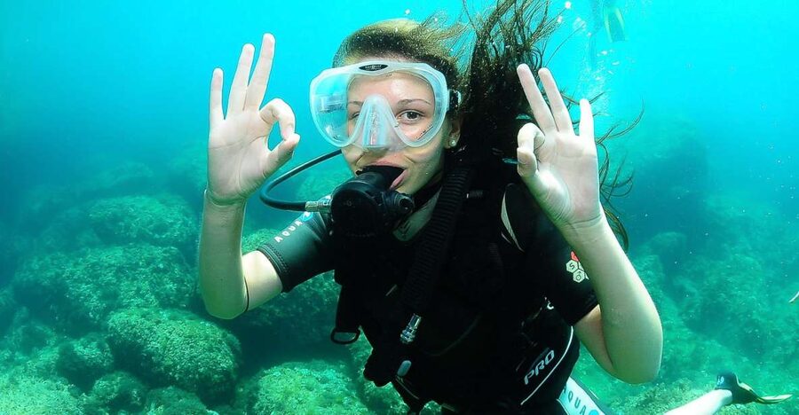 Ibiza: PADI Discover Scuba Diving & Snorkeling Boat Trip - Logistics that matter: timing, languages, and what’s not included