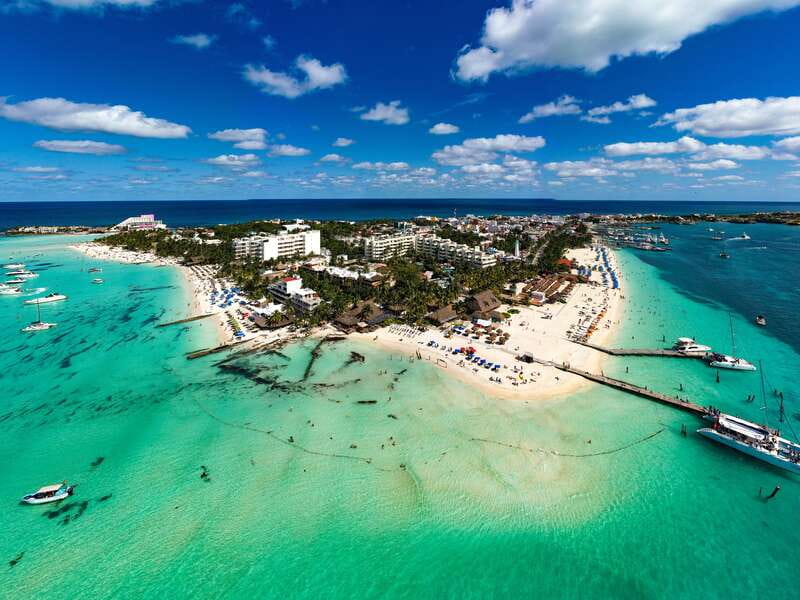 Isla Mujeres: Catamaran with Open Bar, Snorkeling and Lunch - First Steps at Marina Las Perlas: timing that really matters