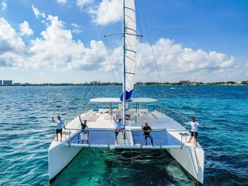 Isla Mujeres: Catamaran with Open Bar, Snorkeling and Lunch - Price and value: $59 is the start, not the whole number
