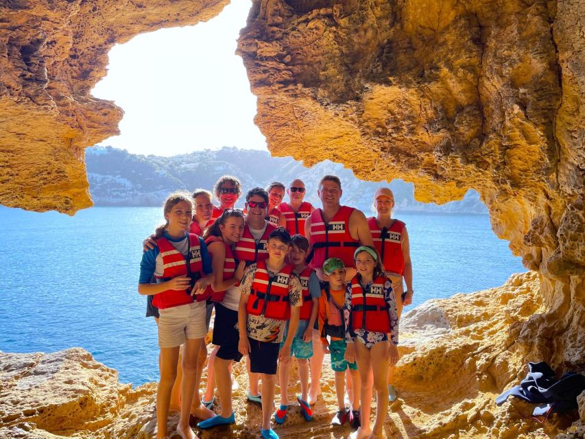 Jávea: Cala Portixol Kayak Tour with Snorkel & Cliff Jumping - Kayaks, Stability, and First-Timer Comfort