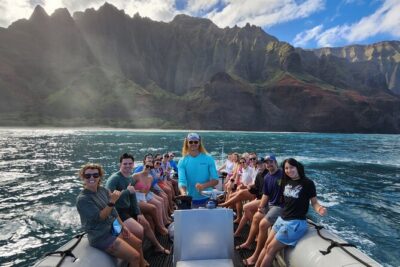 Kauai: Nā Pali Coast Zodiac Raft Expedition and Snorkeling - Stop 1: Kalalau Trail views—why this stretch is so dramatic