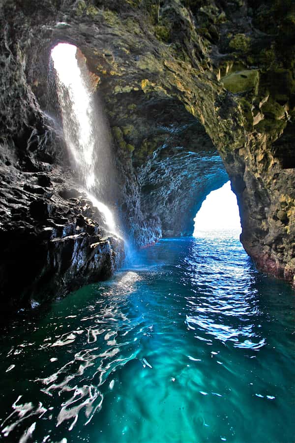 Kauai: Nā Pali Coast Zodiac Raft Sea Caves + Snorkel - Na Pali Coast Cruise: Dolphins, Whales, and the Scenic Photo Moment