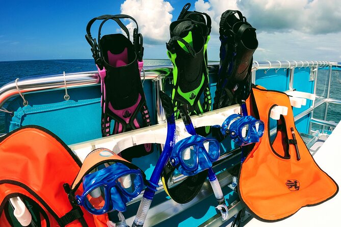 Key Largo Two Reef Snorkel Tour - All Snorkel Equipment Included! - Your onboard setup: snacks, sunscreen, showers, and real comfort