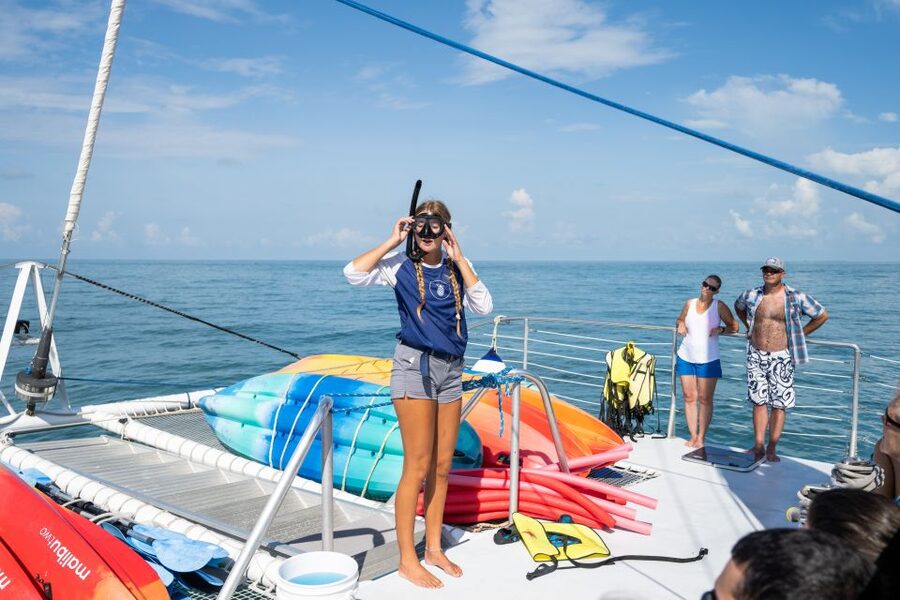 Key West: Afternoon Reef Snorkel Tour with Open Bar - Open bar on the way back: drinks you can actually enjoy