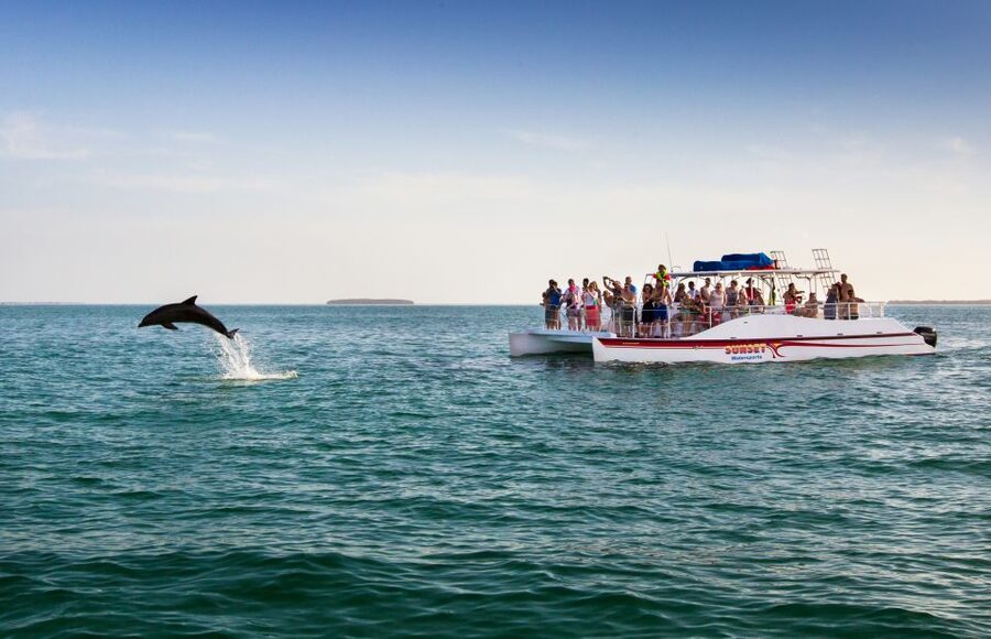 Key West: Dolphin Watching and Snorkeling Sunset Cruise - The beer-and-sunset ride back to the dock