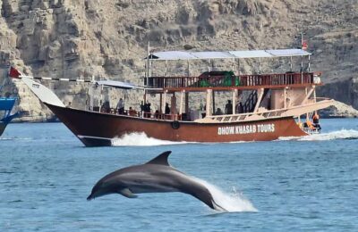 Khasab: Half-Day Dhow Cruise, Dolphin Watching, & Snorkeling - Getting to the boat in Khasab: pickups, briefing, and pacing