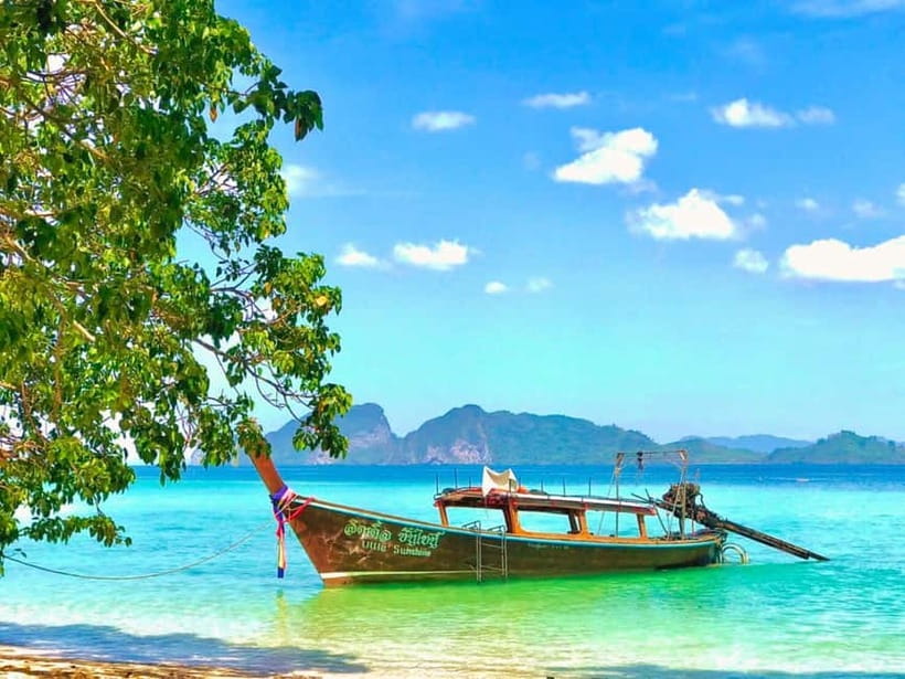 Ko Lanta: 4 Islands Snorkeling Tour by Longtail Boat - Ko Chueak (Rope Island): Morning Snorkeling When the Water Feels Easy