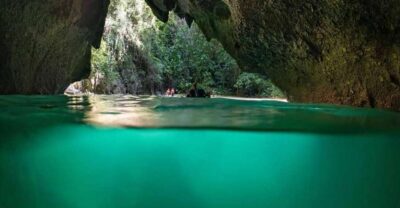 Ko Lanta: 4 Islands Snorkeling Tour by Longtail Boat - Getting There: Pickup Windows, Park Fee, and Boat Splash Risk