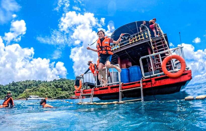 Koh Chang: 3 or 4 Islands Snorkel & Beach Tour by Big Boat - Quick hits before you go