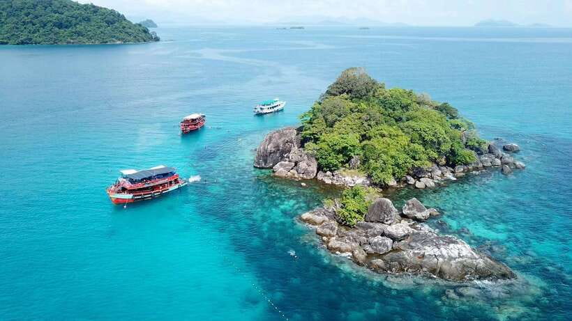Koh Chang: 3 or 4 Islands Snorkel & Beach Tour by Big Boat - Big Boat Koh Chang: What makes this day work