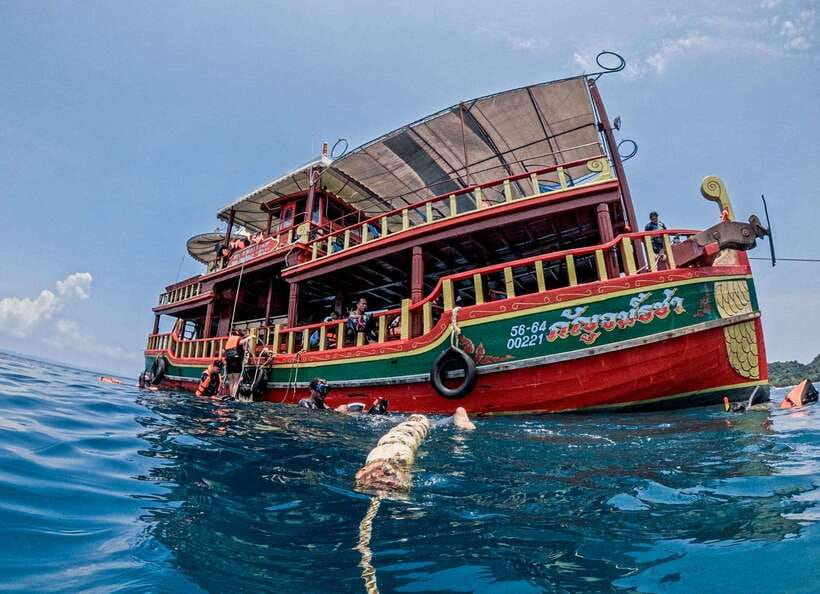 Koh Chang: 3 or 4 Islands Snorkel & Beach Tour by Big Boat - Food, drinks, and the little costs that can catch you