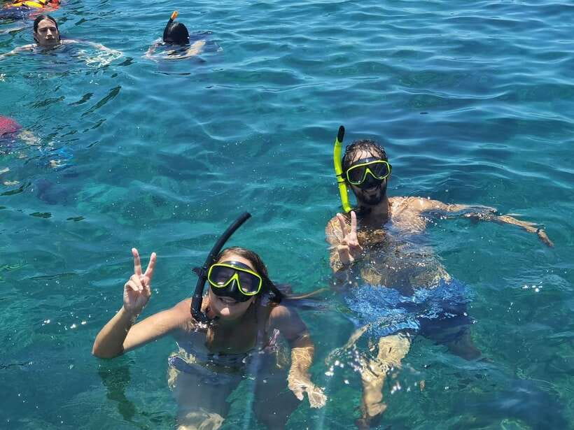 Koh Lanta: Phi Phi Islands Tour w/ Maya Bay, Snorkel & Lunch - Lunch at Phi Phi Don: All-You-Can-Eat, Not a Food Trip