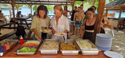 Koh Samui: Day Tour to Ang Thong with Kayak, Snorkel & Lunch - Pickup timing and the shared minivan reality