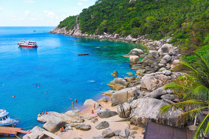 Koh Tao and Koh Nang Yuan Snorkel Tour (Speedboat from Koh Samui) - Stop 2: Ao Muang / Mango Bay Snorkeling and Koh Tao Lunch