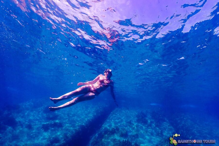 Koh Tao: Islands Snorkeling Highlights Day Tour & Lunch - Boat comfort, free photos, and why the guide team matters
