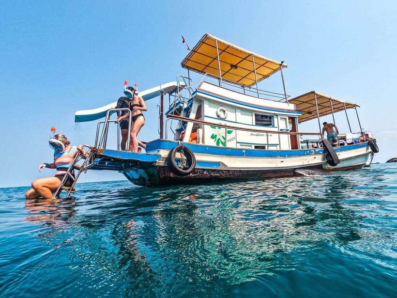 Koh Tao: Premium Snorkel Tour to Koh Nangyuan Bays by Oxygen - Freedom Beach, Shark Bay, and the spirit rocks of Buddha Rock