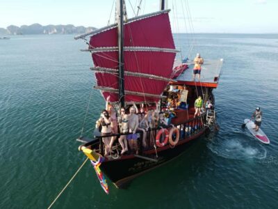 Krabi: 4-Island Sunset Snorkeling Tour & Bioluminescent Swim - Pickup timing and the “no-rushed” day rhythm