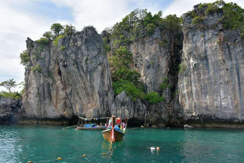 Krabi: 7 Islands Sunset Tour with Buffet Dinner & Snorkeling - Should you book this Krabi 7 Islands Sunset Tour?