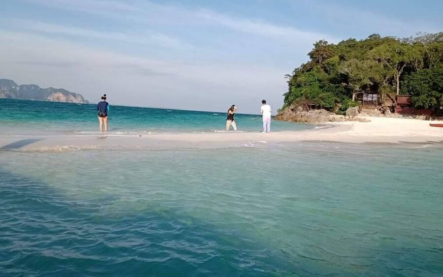 Krabi: Seven Islands Snorkel Cruise with Dinner - Ko Ma Tang Ming, Ko Poda, Koh Thap, and Koh Mor: the island-hopping flow