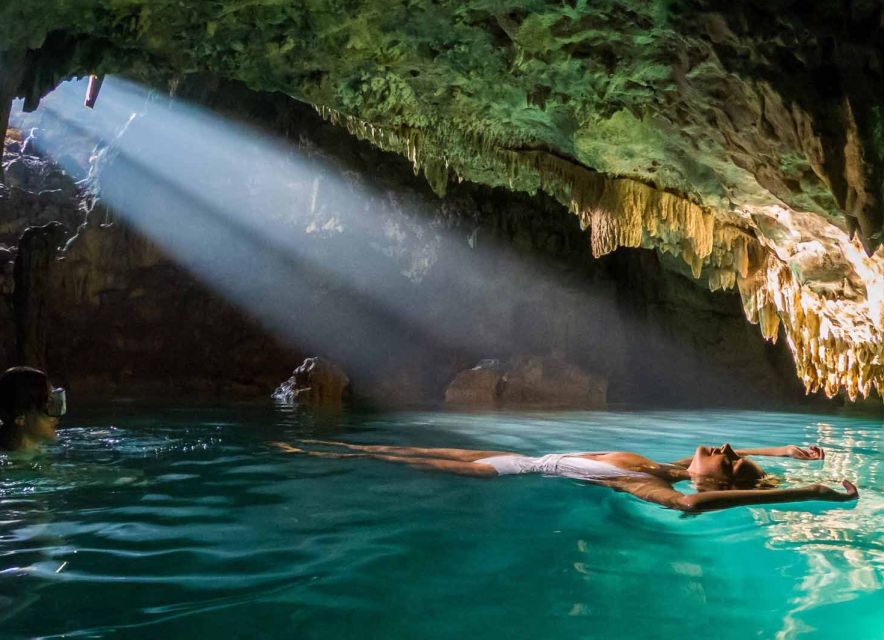 Labuan Bajo: Rangko Cave and Beach Snorkeling Half-Day Tour - Transport and wooden boats: comfortable rides with a few real-world caveats