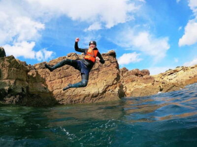 Lagos: Algarve Coasteering and Snorkeling Adventure - The setting: Ingrina Beach, caves, and why Sagres feels different