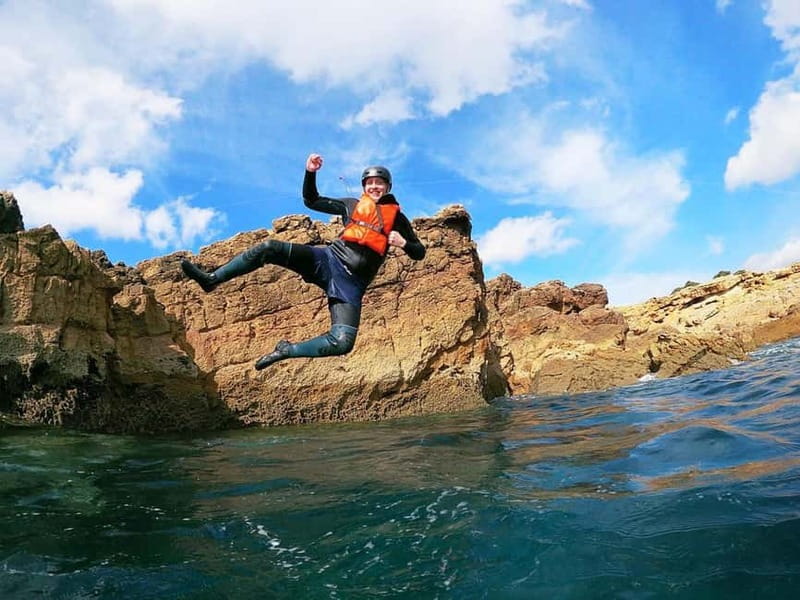 Lagos: Algarve Coasteering and Snorkeling Adventure - The setting: Ingrina Beach, caves, and why Sagres feels different