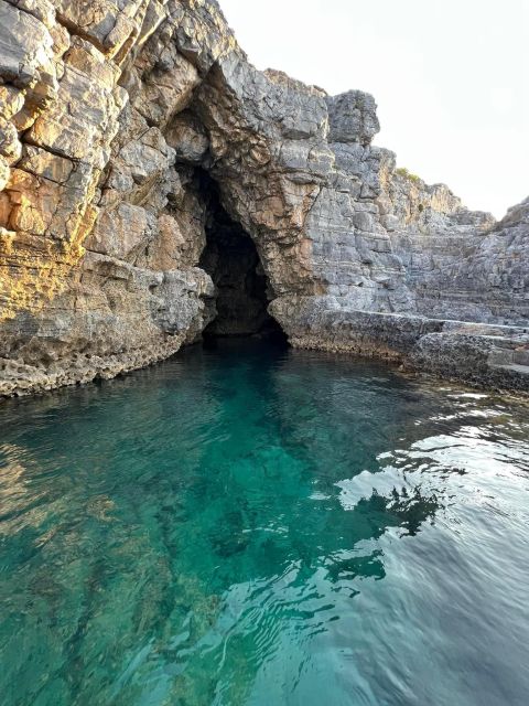 Lindos,Pefkos: All inclusive Swim & Snorkel Boat Cruise - What’s included on board: drinks, fruit, and snorkeling kit