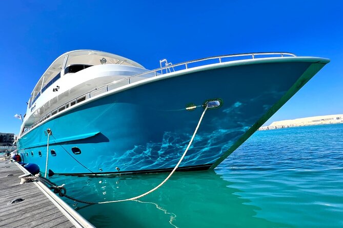 Luxury Cruise inc. Snorkeling/Massage/Island/water sport & Lunch - Water sports and fishing: the adrenaline block
