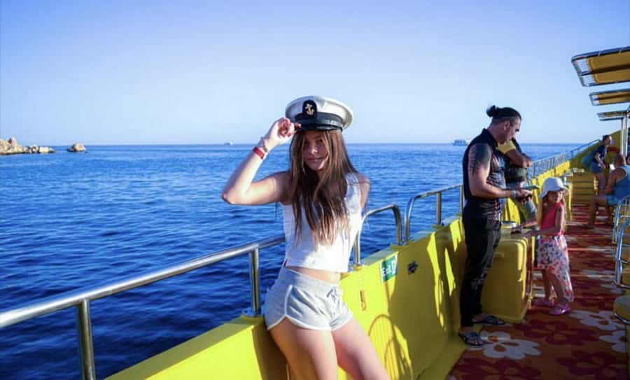 Makadi Bay: Royal Seascope Submarine Cruise & Snorkel stop - Logistics that affect your comfort (and your photos)