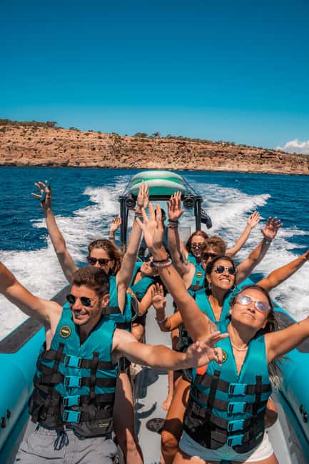 Mallorca: 2h speedboat tour, visit caves, cliffs and snorkel - West Mallorca caves and coves: what you’re really seeing