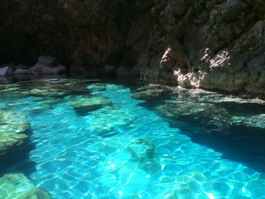 Mallorca : Blue Cave Boat Tour with Snorkeling - What happens at the Blue Cave stop