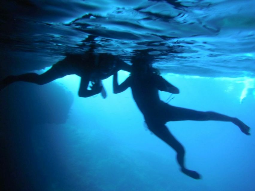 Mallorca : Blue Cave Boat Tour with Snorkeling - Who the guides are like on the water