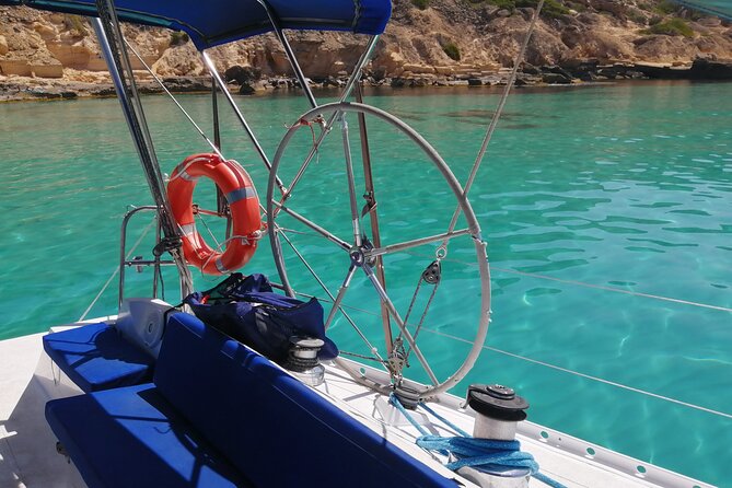 Mallorca Sailing Adventure with Snorkeling, Snacks & Drinks - Snacks, drinks, and the reality of boat food value